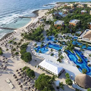 Ośrodek wypoczynkowy Bahia Principe Luxury (adults Only) *****
